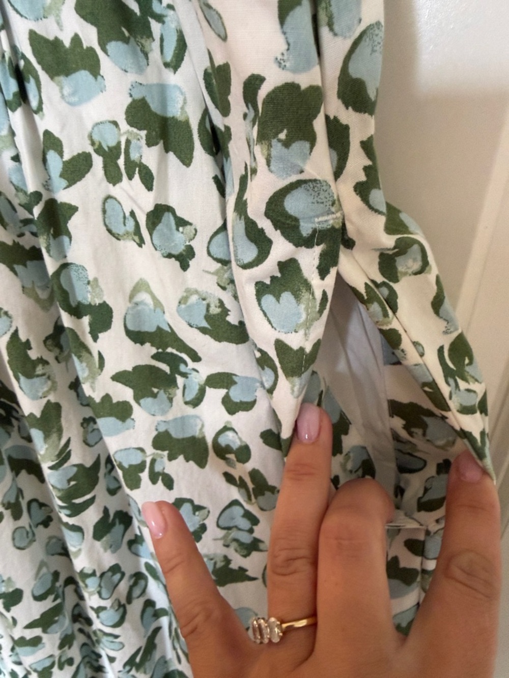 crown & ivy society social White Dress with Green and Light Blue Floral Print - Picture 4 of 6